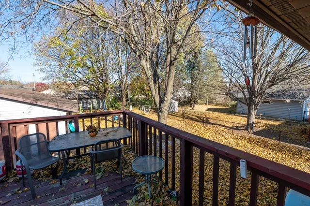 $374,900 | 1952 Garland Avenue, Waukesha, WI 53188