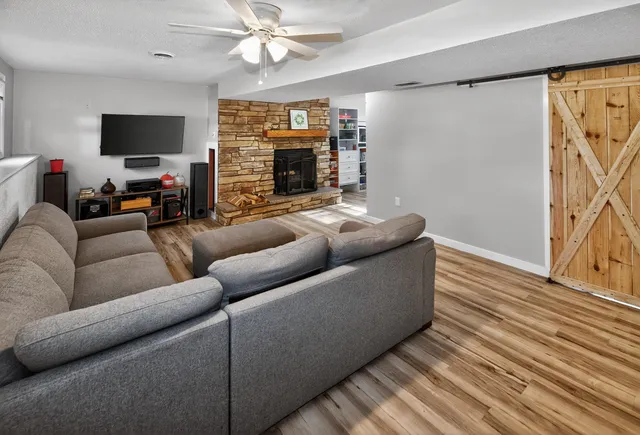 $374,900 | 1952 Garland Avenue, Waukesha, WI 53188