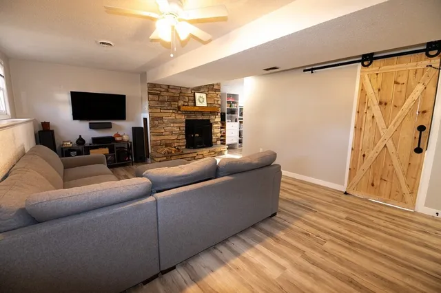 $374,900 | 1952 Garland Avenue, Waukesha, WI 53188