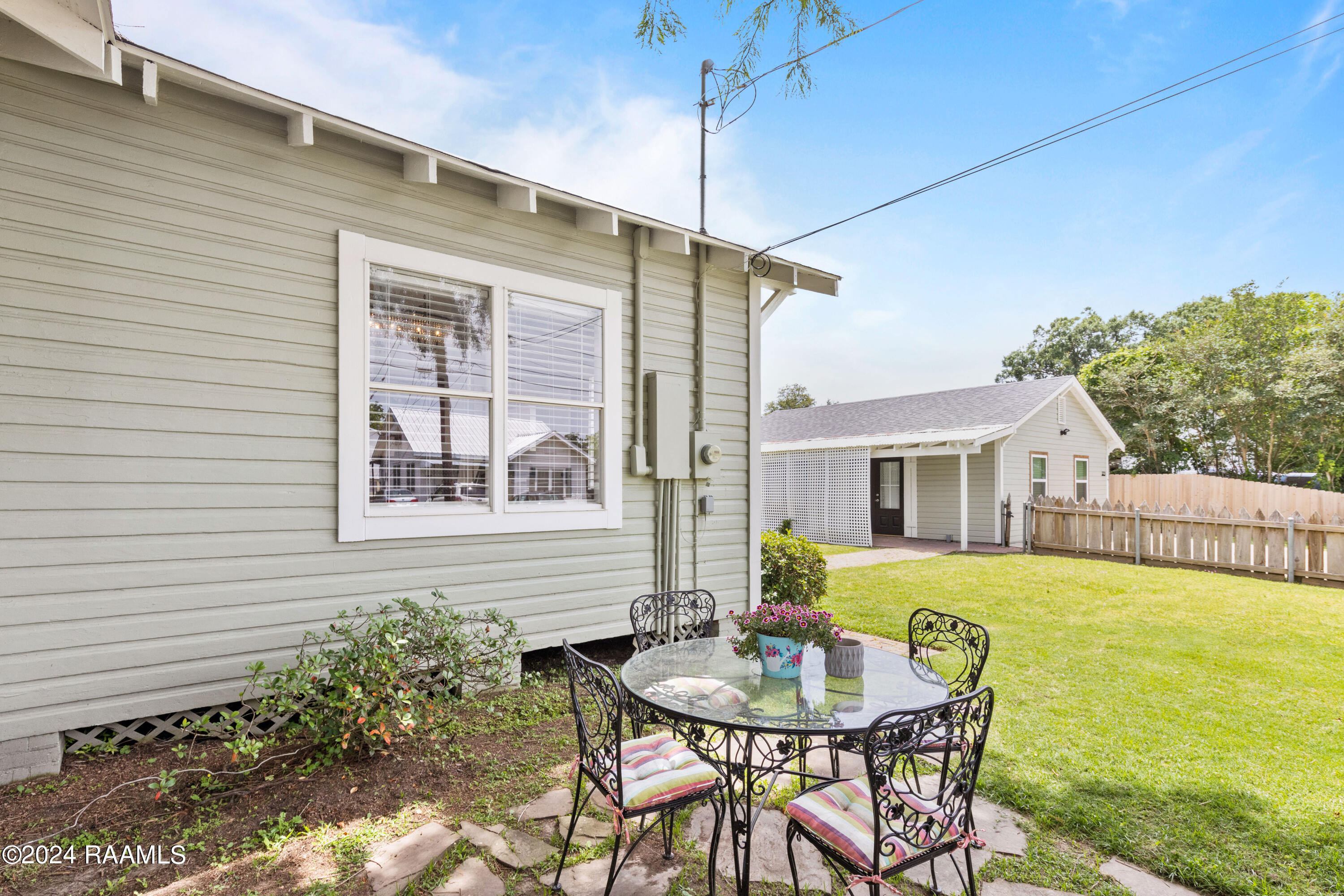 527 St Joseph Street Lafayette, LA 70506 - Photo 23 of 47 527StJoseph-9