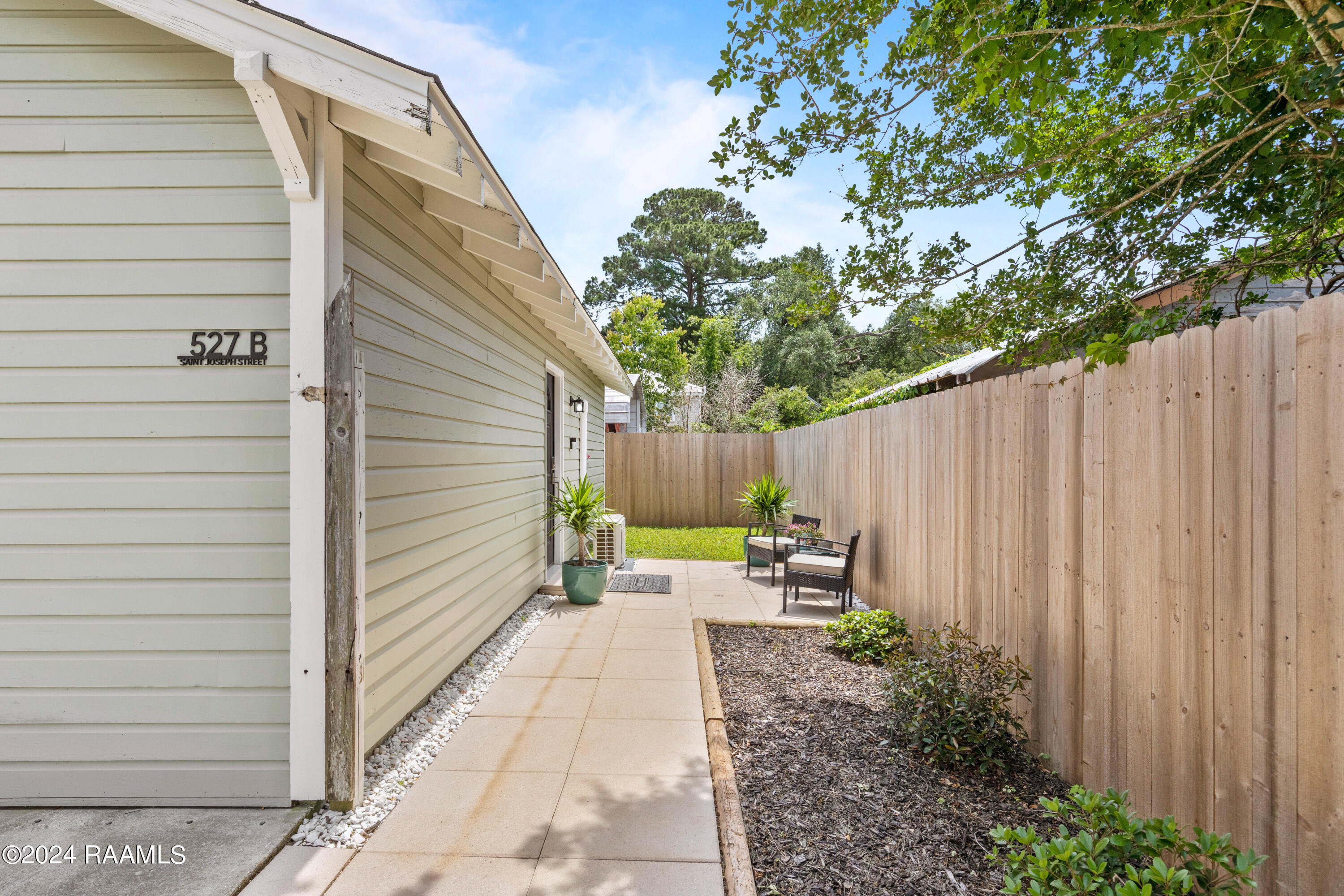 527 St Joseph Street Lafayette, LA 70506 - Photo 42 of 47 527StJoseph-20