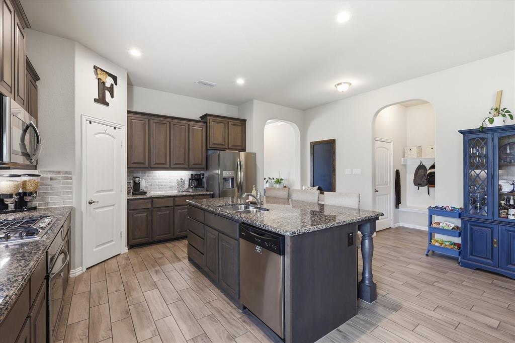3033 Charing Cross Road Midlothian, TX 76065 - Photo 10 of 35