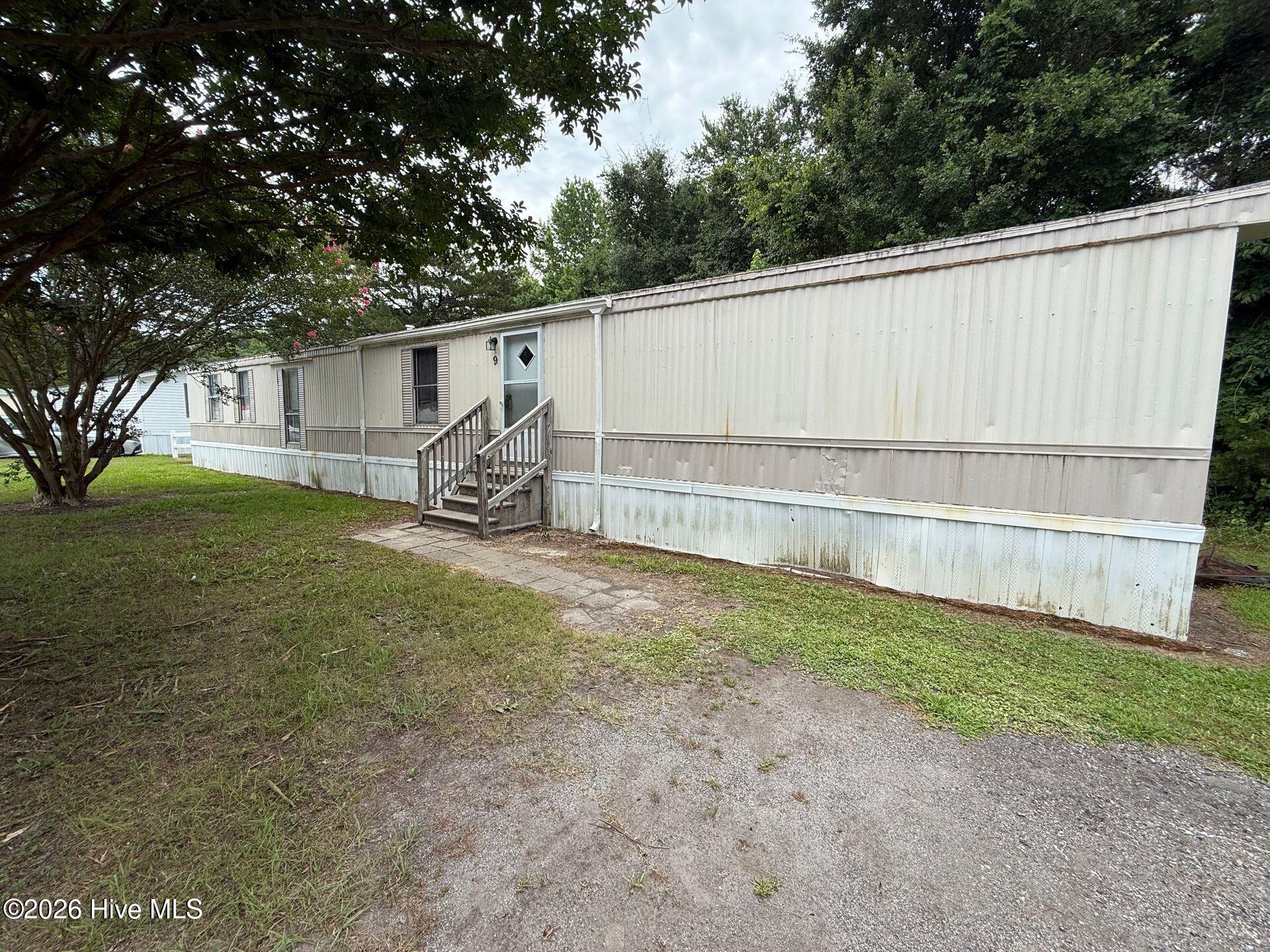 330 Fire Tower Road, Unit 9 Richlands, NC 28574 - Photo 1 of 11