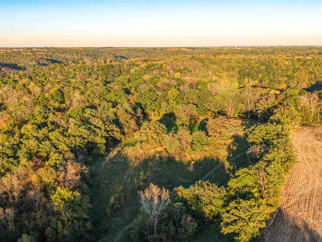 $925,000 | 0 Us Highway 18, Prairie du Chien, WI 53821