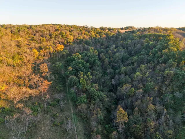 $925,000 | 0 Us Highway 18, Prairie du Chien, WI 53821