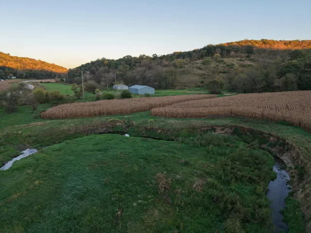 $925,000 | 0 Us Highway 18, Prairie du Chien, WI 53821