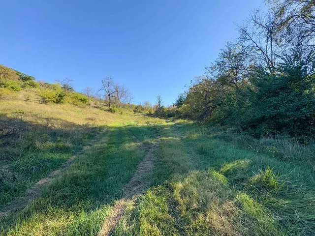 $925,000 | 0 Us Highway 18, Prairie du Chien, WI 53821