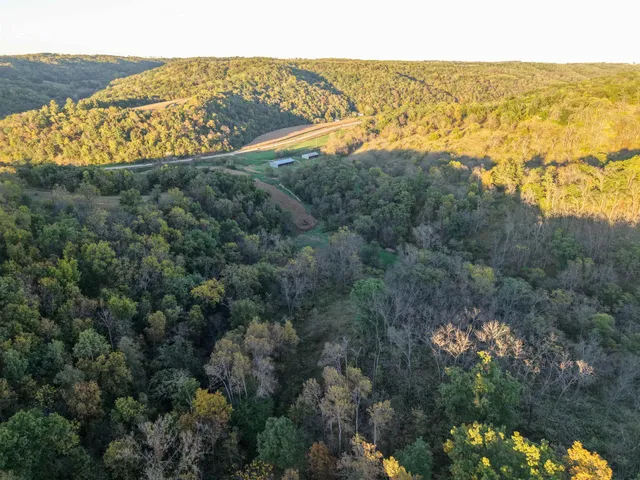 $925,000 | 0 Us Highway 18, Prairie du Chien, WI 53821