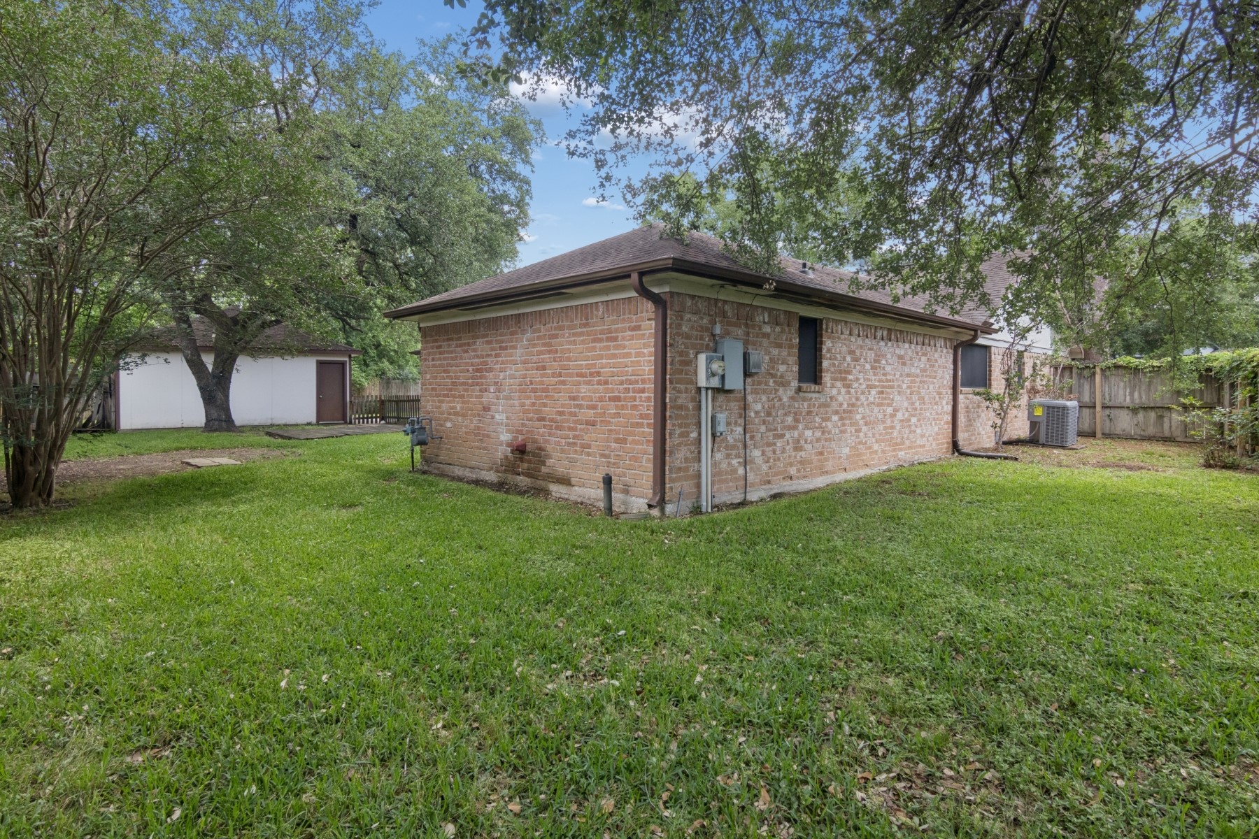 2607 Allyson Court Spring, TX 77373 - Photo 23 of 25