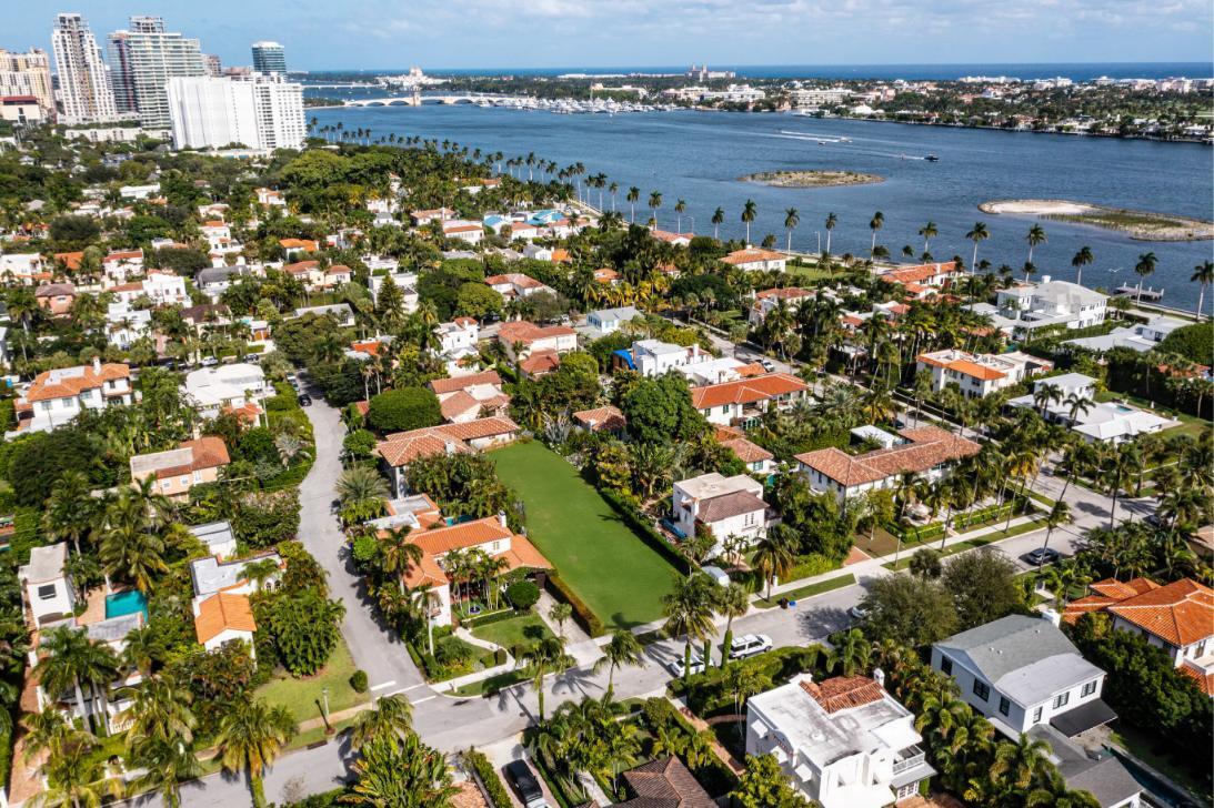 217 Sunset Road West Palm Beach, FL 33401 - Photo 14 of 16 an aerial view of a city