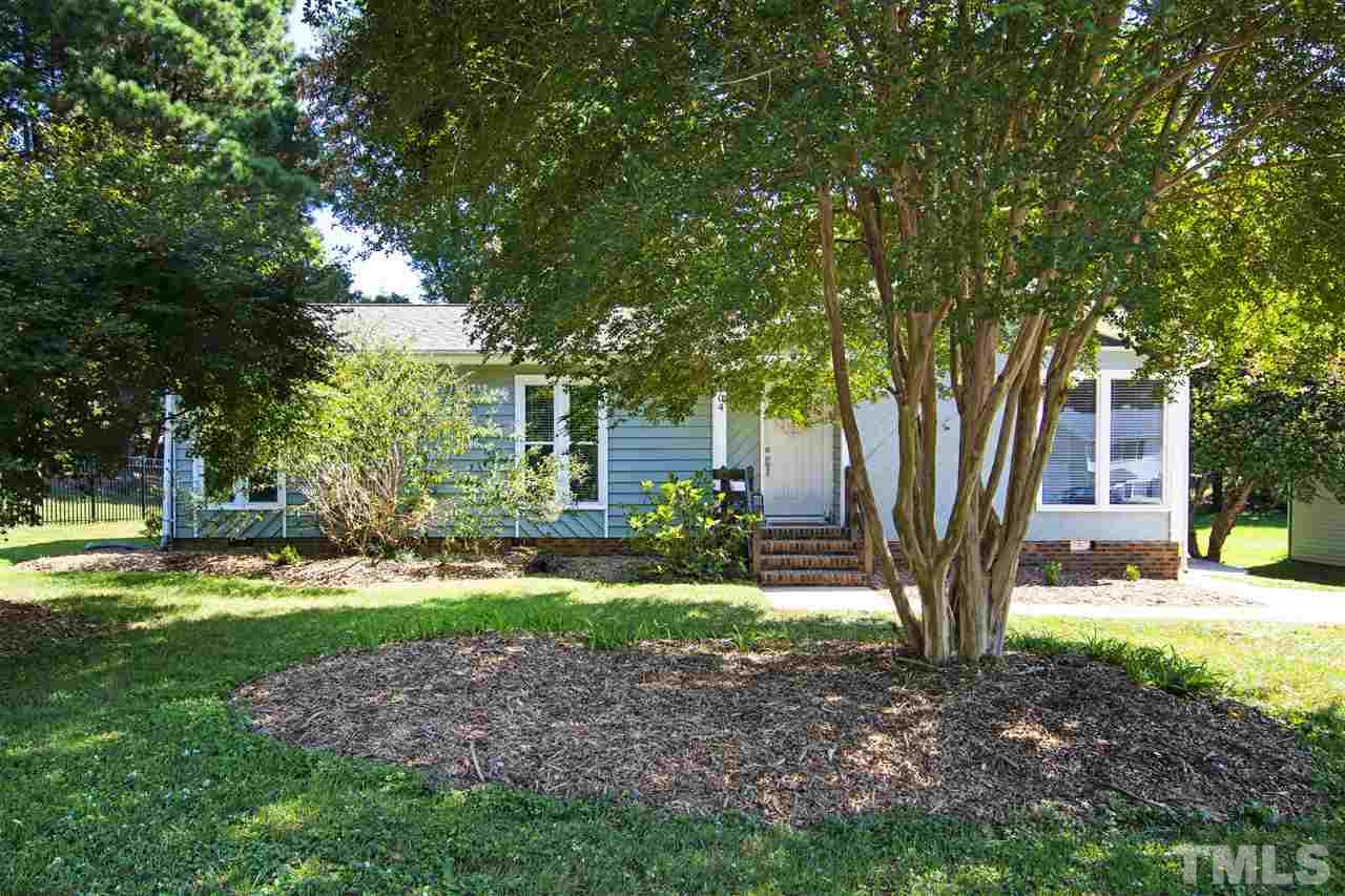 6904 Glendower Road Raleigh, NC 27613 - Photo 2 of 29