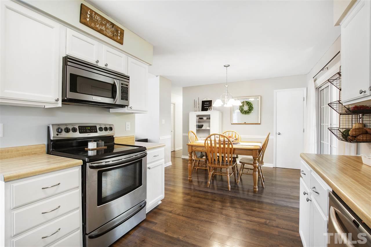 6904 Glendower Road Raleigh, NC 27613 - Photo 9 of 29