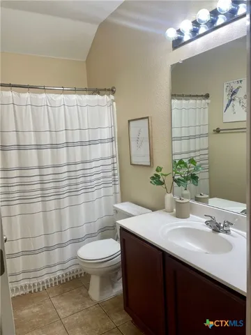 $2,200 | 421 Shadow Point, San Marcos, TX 78666