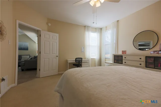 $2,200 | 421 Shadow Point, San Marcos, TX 78666