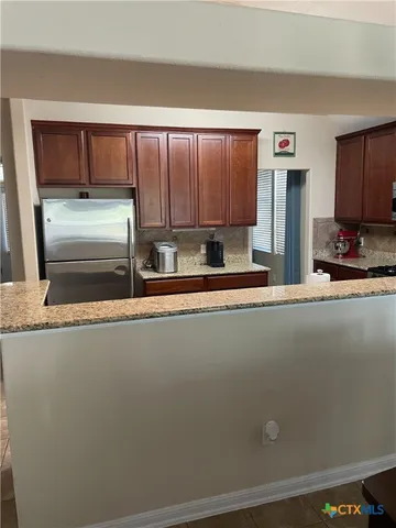 $2,200 | 421 Shadow Point, San Marcos, TX 78666