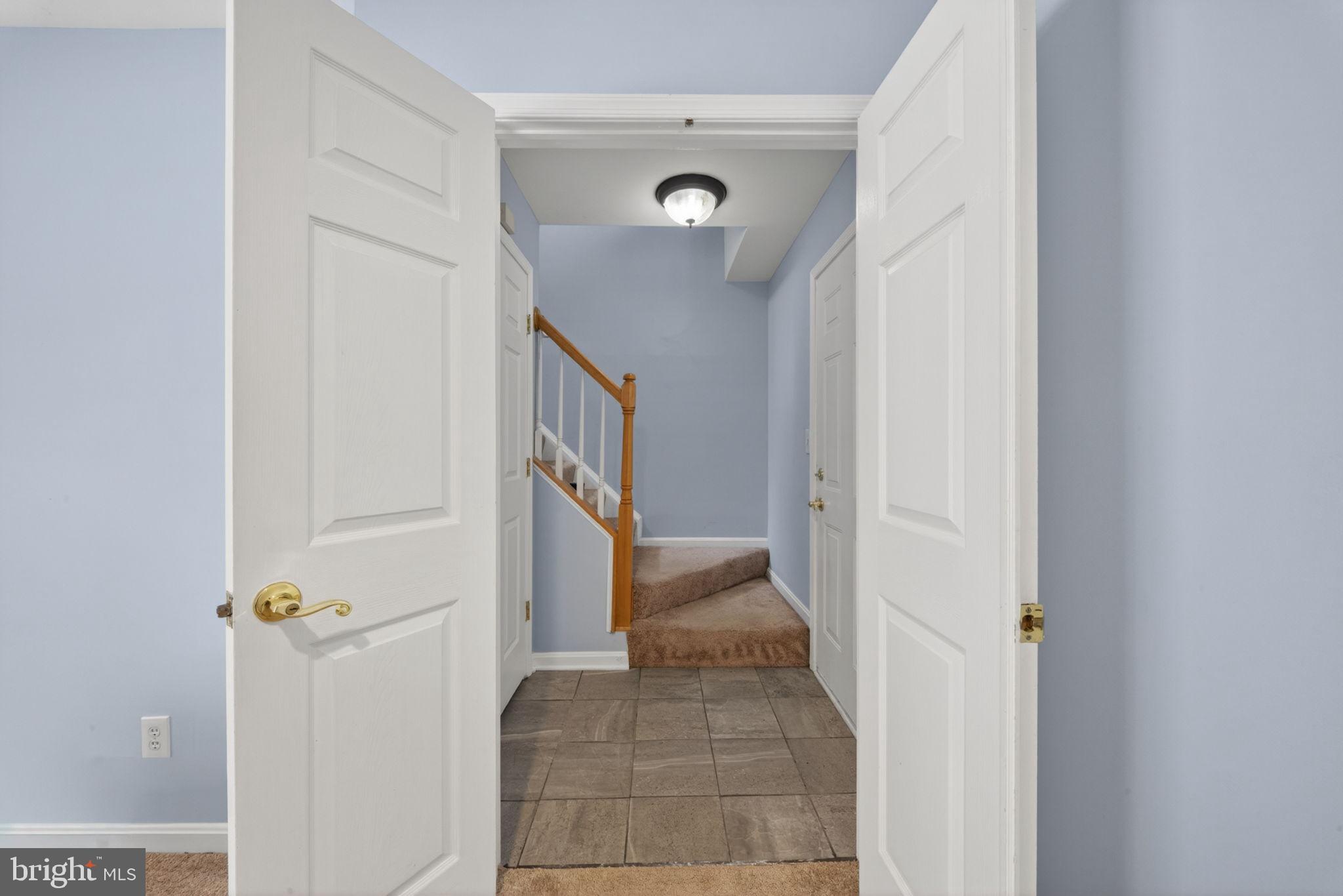 6006 Lincolnia Road Alexandria, VA 22312 - Photo 37 of 42 Inviting entryway with soft hues.