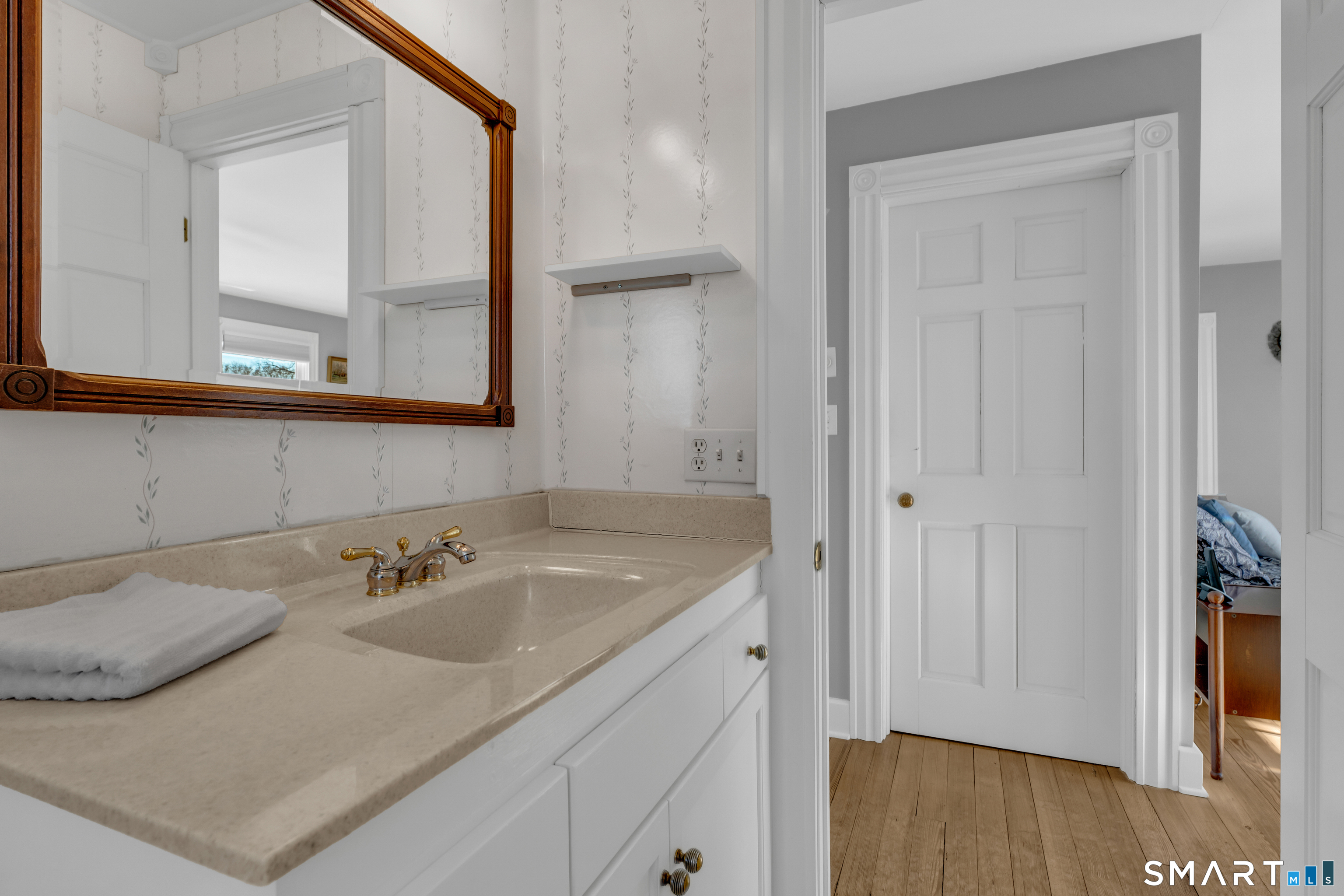 178 West Main Street Clinton, CT 06413 - Photo 19 of 31