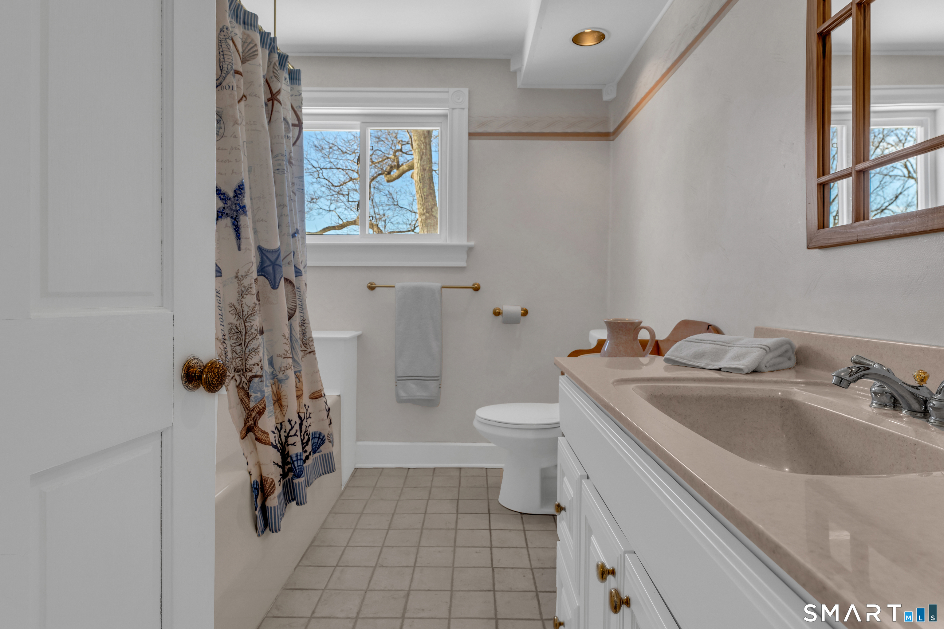 178 West Main Street Clinton, CT 06413 - Photo 22 of 31