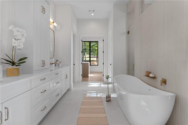 $3,750,000 | 1091 High Bluff Lane, Greensboro, GA 30642