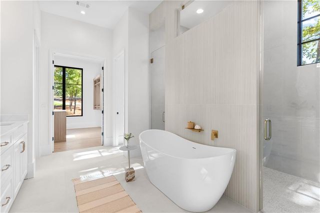 $3,750,000 | 1091 High Bluff Lane, Greensboro, GA 30642