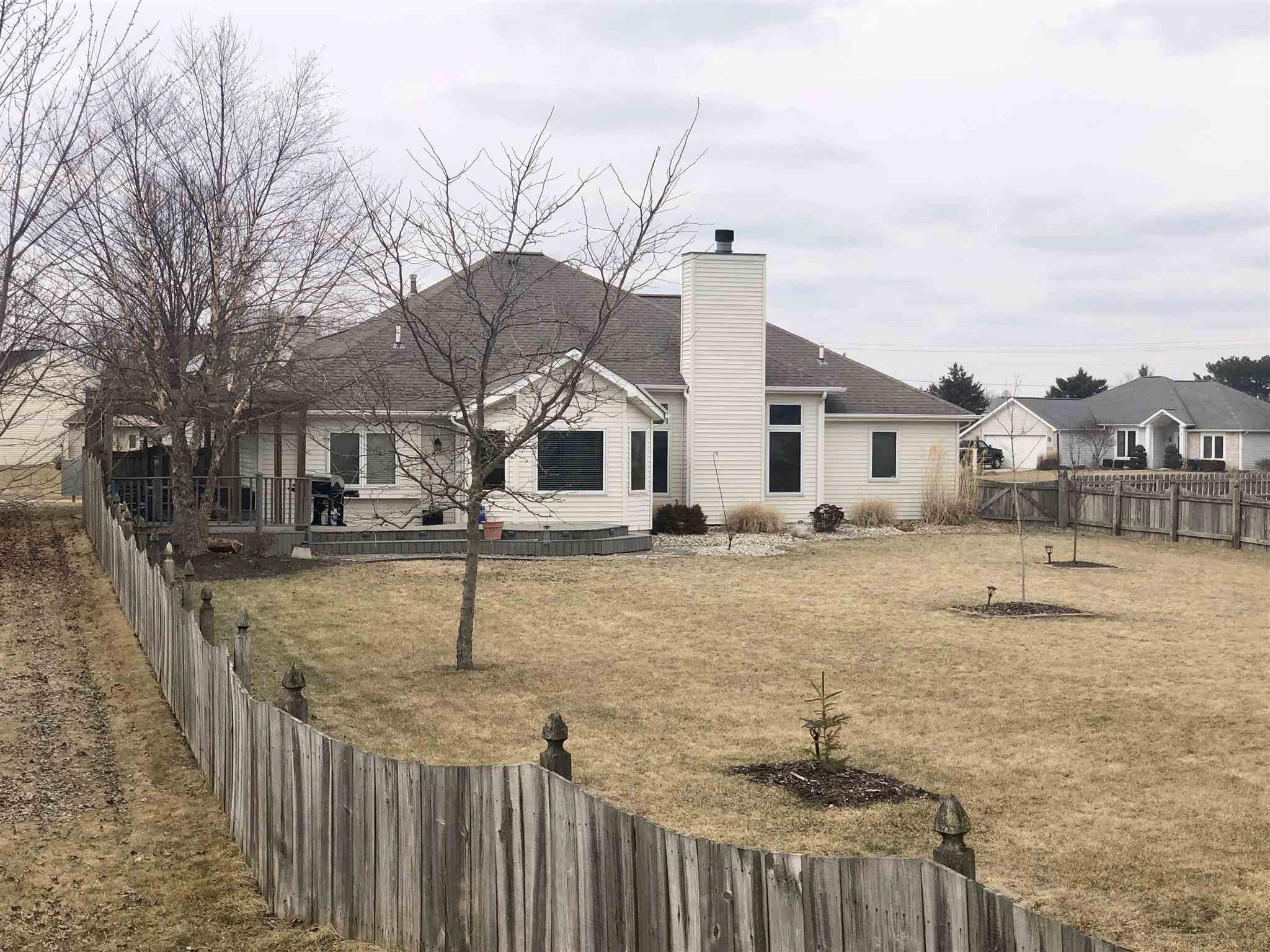 2811 Walnut Run Fort Wayne, IN 46814 - Photo 2 of 20 Gallery Image 2