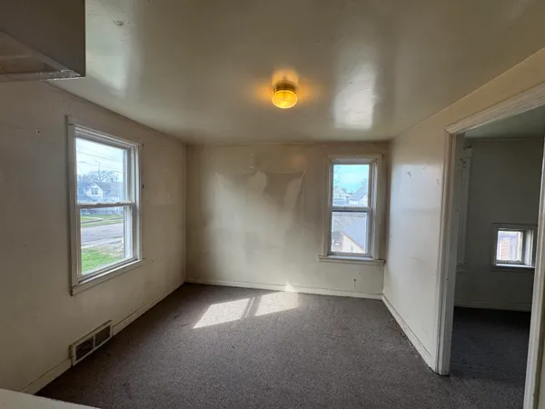 $169,900 | 2318 54th Street, Kenosha, WI 53140