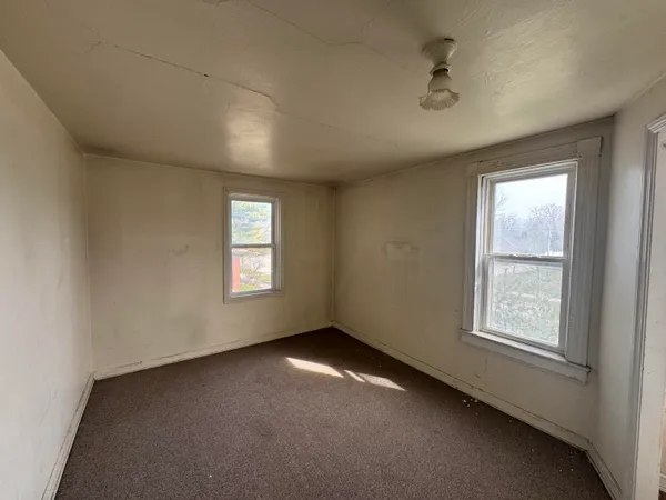 $169,900 | 2318 54th Street, Kenosha, WI 53140