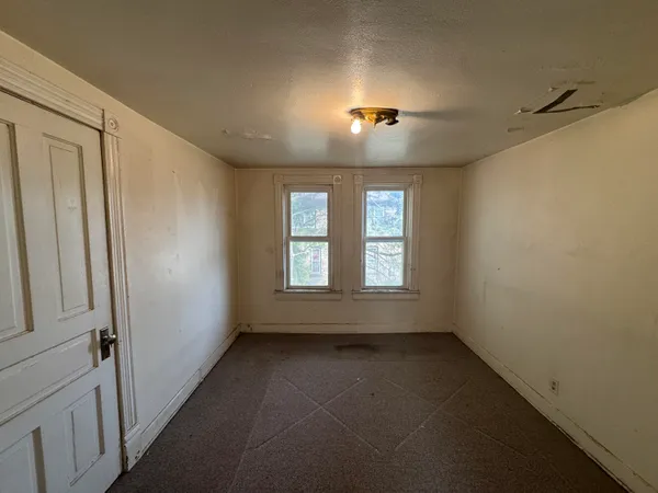 $169,900 | 2318 54th Street, Kenosha, WI 53140