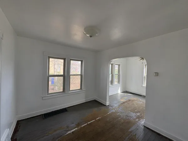 $169,900 | 2318 54th Street, Kenosha, WI 53140
