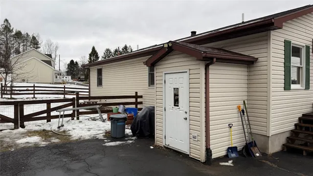 $233,000 | 7 Cornell Avenue, Endicott, NY 13760