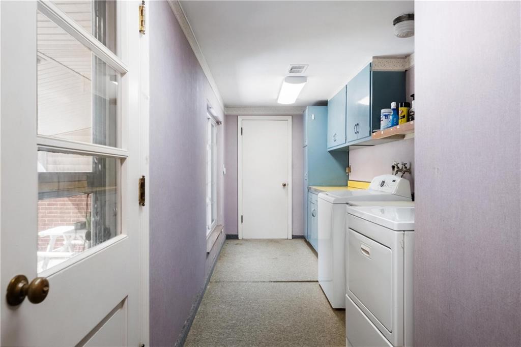 447 Oliver Road Sewickley, PA 15143 - Photo 14 of 25 Laundry off Dining