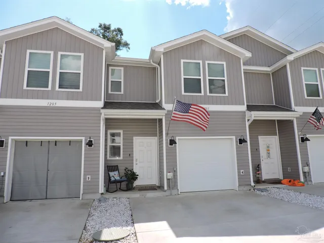$1,695 | 1203 Fairchild Village Drive, Pensacola, FL 32504