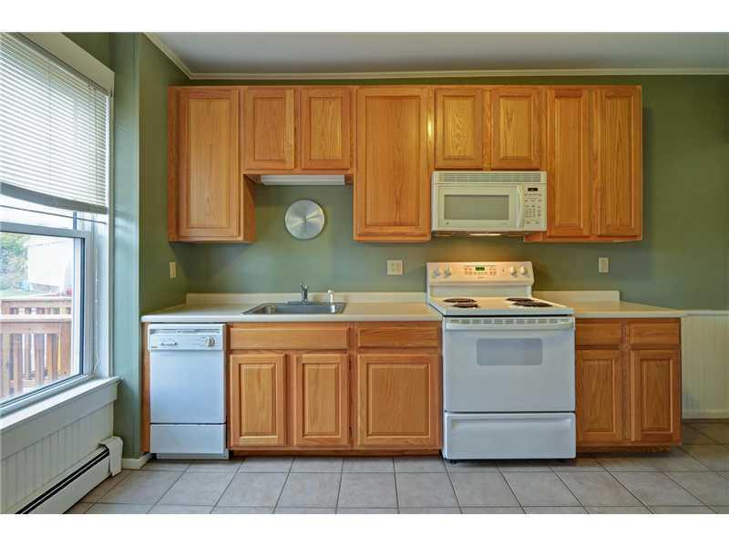 116 Rochester Street, Unit 116 Westbrook, ME 04092 - Photo 11 of 34 Kitchen.