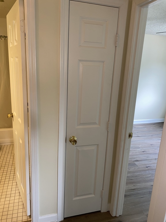 21 Clark's Road, Unit 204 Amesbury, MA 01913 - Photo 17 of 32