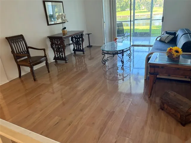 $2,100 | 3750 Inverrary Drive, Unit 1W, Lauderhill, FL 33319