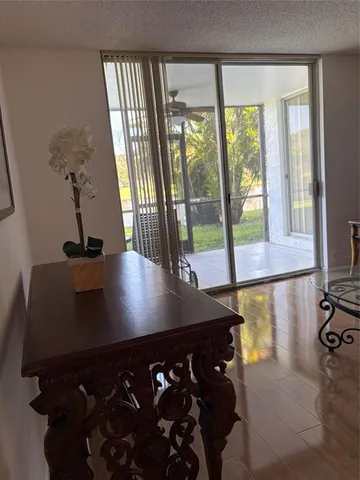 $2,100 | 3750 Inverrary Drive, Unit 1W, Lauderhill, FL 33319