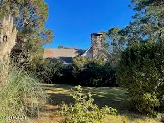 $1,800 | 115 Devonshire Avenue West, Unit 115, Seven Lakes, NC 27376