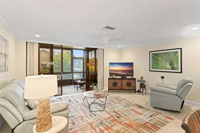 $289,999 | 4611 Carambola Circle South, Unit 27228, Coconut Creek, FL 33066