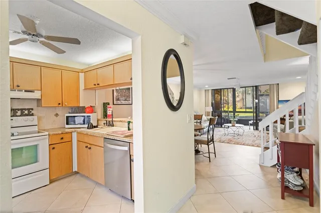 $289,999 | 4611 Carambola Circle South, Unit 27228, Coconut Creek, FL 33066