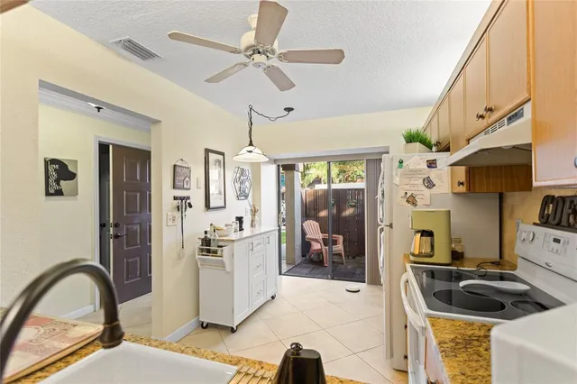 $289,999 | 4611 Carambola Circle South, Unit 27228, Coconut Creek, FL 33066