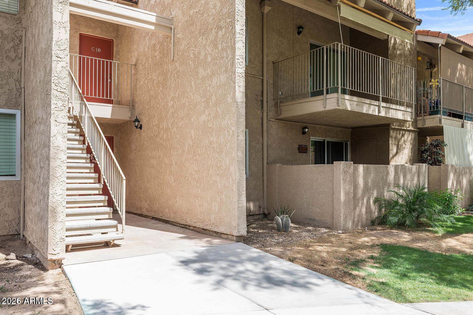 5525 East Thomas Road, Unit G10 Phoenix, AZ 85018 - Photo 10 of 18 Front