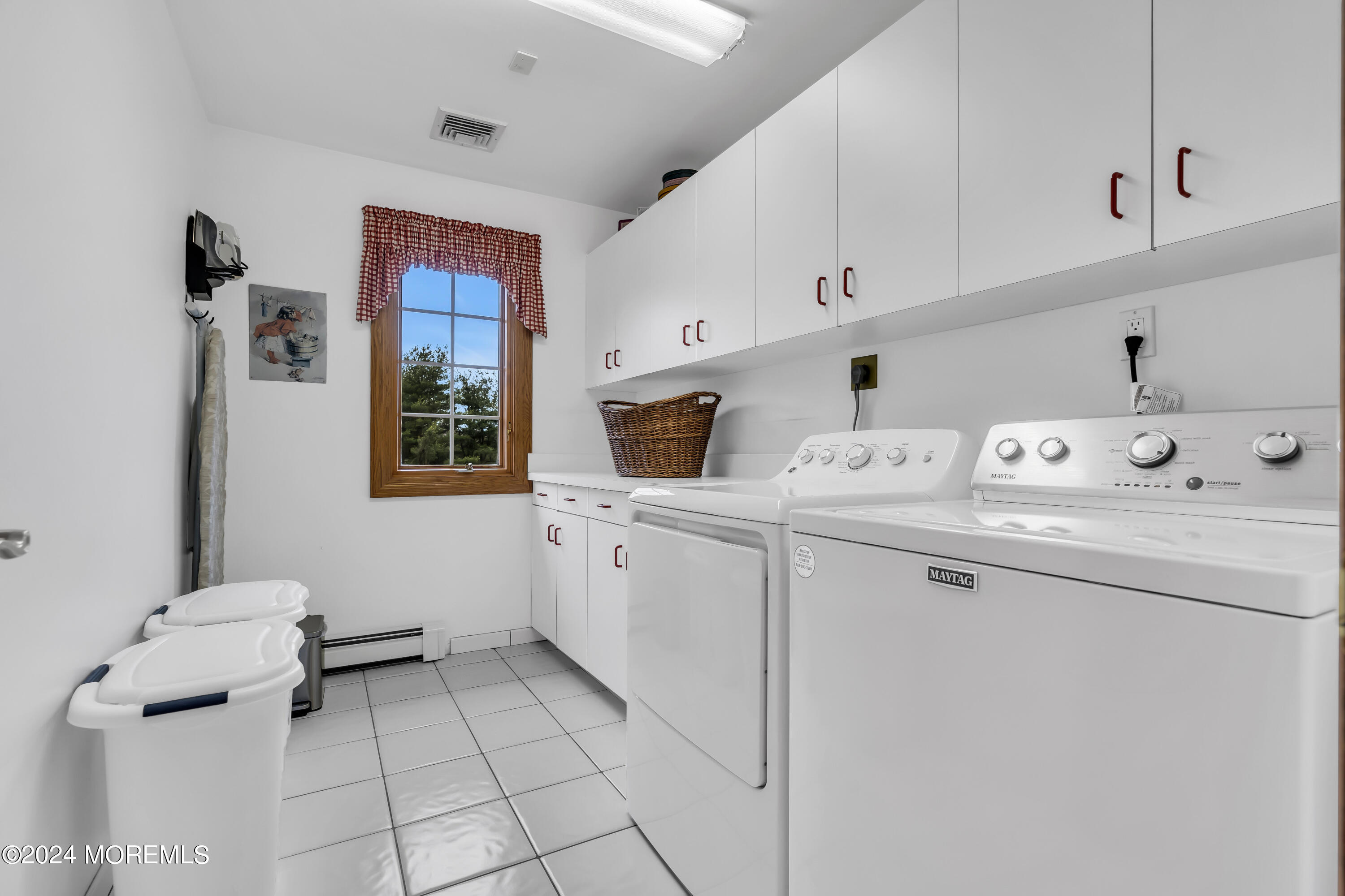 1 Thunder Lane Colts Neck, NJ 07722 - Photo 37 of 49 Laundry Room
