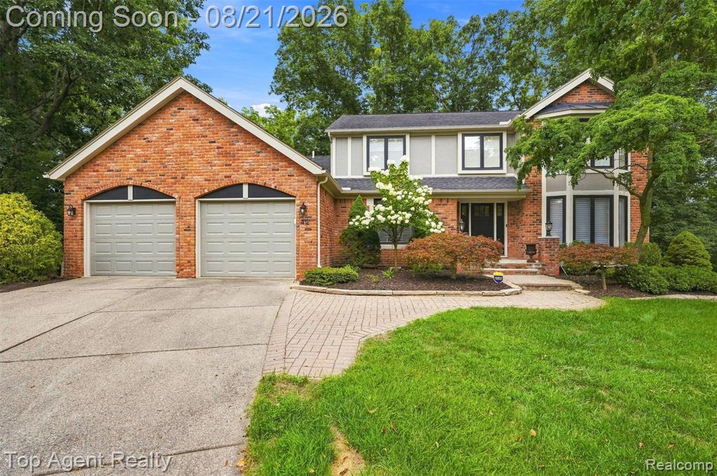 412 Streamview Court Rochester Hills, MI 48309 - Photo 2 of 69 Gallery Image 2