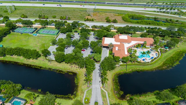 $459,900 | 7144 Maidstone Drive, Port St. Lucie, FL 34986