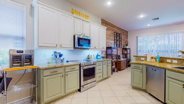 $459,900 | 7144 Maidstone Drive, Port St. Lucie, FL 34986