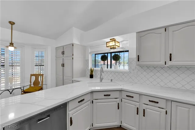 $3,900 | 148 Triberg Court, Henderson, NV 89074