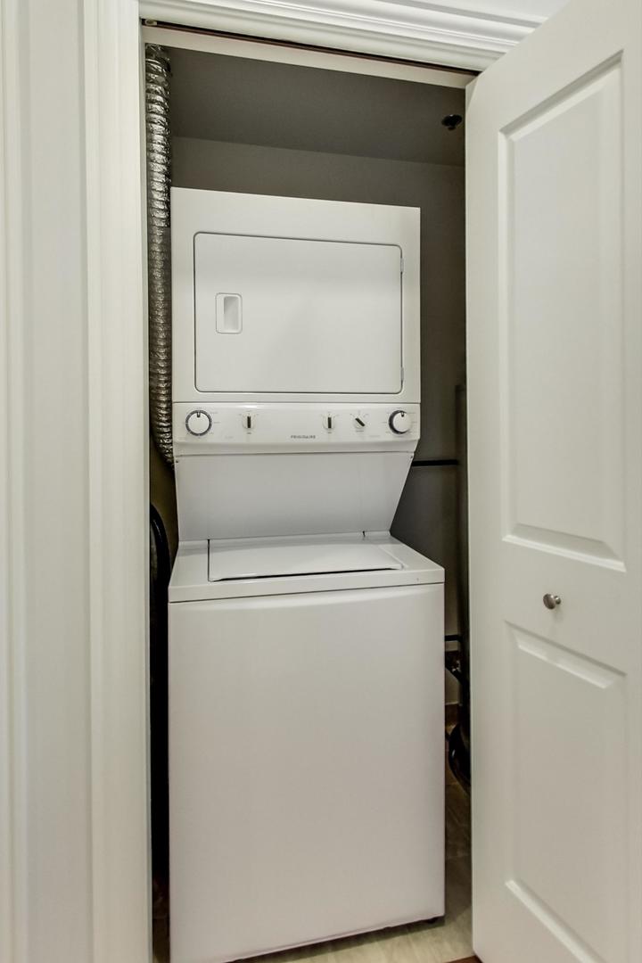 1249 West Madison Street, Unit 302 Chicago, IL 60607 - Photo 14 of 18