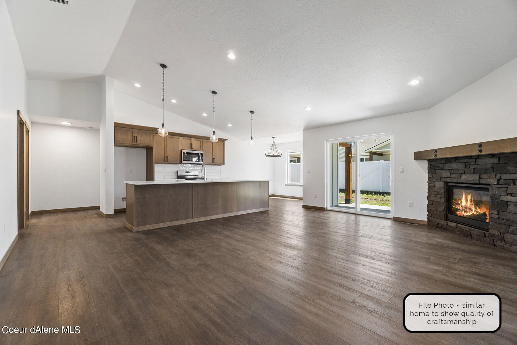 8989 West Swather Avenue Rathdrum, ID 83858 - Photo 17 of 56 1739-R-sideload-1260