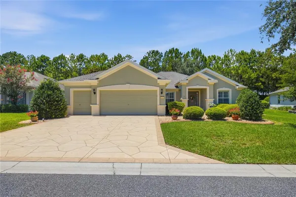 $415,000 | 9383 Southwest 71st Loop, Ocala, FL 34481