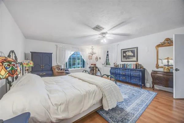 $759,000 | 18405 Tomlinson Drive, Lutz, FL 33549